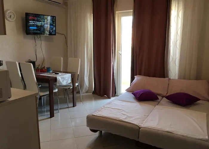 Barac Апартаменты *